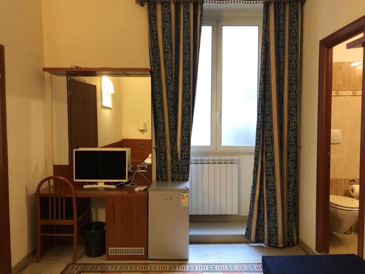 Cavour Suites Řím Exteriér fotografie